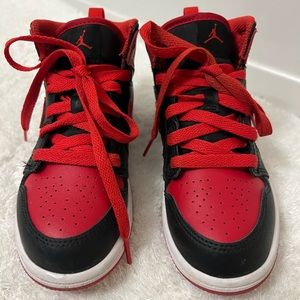 JORDAN 1 MID PS “Alternate Bred” Size 13C